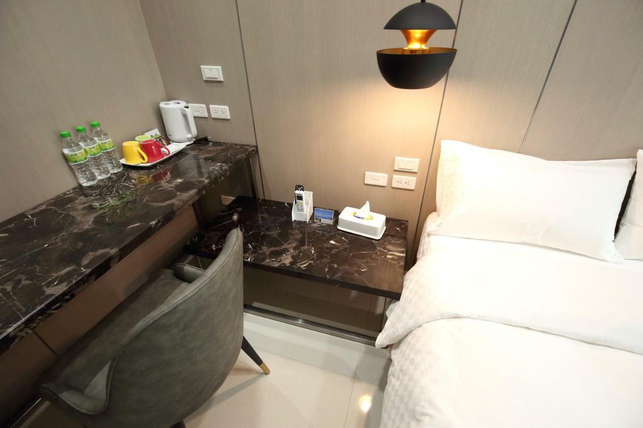 52 Travelers Home Kota Hualien Bagian luar foto